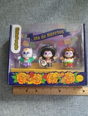 Fisher-Price Little People Día de Muertos Set - Purple, Yellow & Multicolor